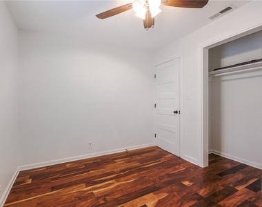 1401  Astor Pl - Photo Thumbnail 31