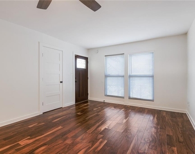 1401  Astor Pl - Photo Thumbnail 14