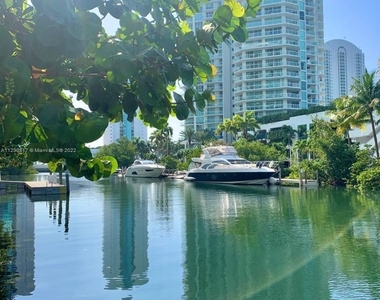 250 Sunny Isles Blvd Unit 1603 - Photo Thumbnail 10