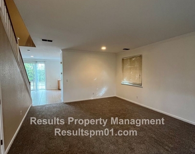 6335 Surfbird Ln - Photo Thumbnail 10