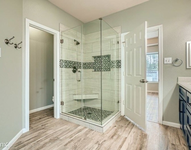 17603 Sierra Creek Lane Unit - Photo Thumbnail 14