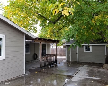 3697 Lena Ave - Photo Thumbnail 2