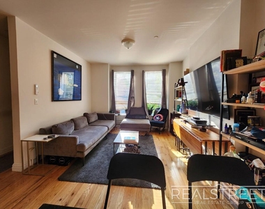 527 Chauncey Street - Photo Thumbnail 1