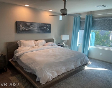 8081 Misty Canyon Avenue - Photo Thumbnail 6