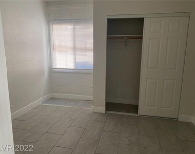 2305 Pardee Place - Photo Thumbnail 10