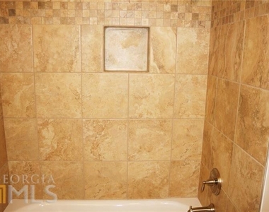 1457 Hembree Station Drive - Photo Thumbnail 11