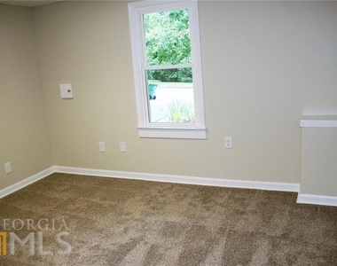 1457 Hembree Station Drive - Photo Thumbnail 16