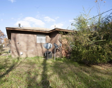 27 E Laramie Drive - Photo Thumbnail 2