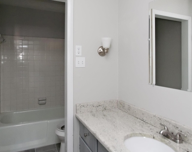 27 E Laramie Drive - Photo Thumbnail 7