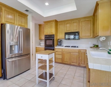 3849 Chippewa Ct - Photo Thumbnail 16