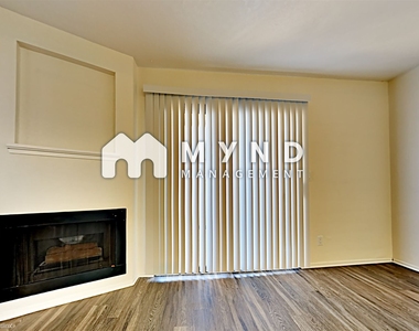 4930 College Oak Dr Apt 33 - Photo Thumbnail 1