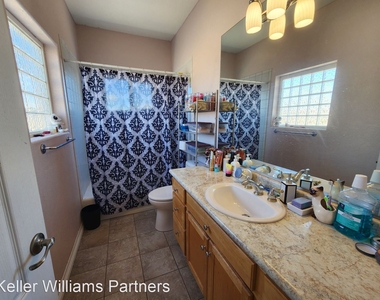15425 Copperfield Dr - Photo Thumbnail 21