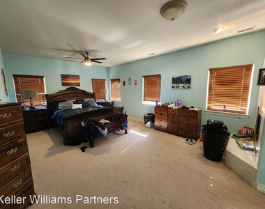 15425 Copperfield Dr - Photo Thumbnail 7