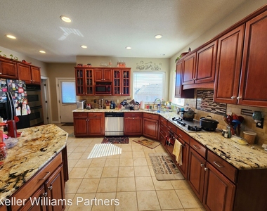 15425 Copperfield Dr - Photo Thumbnail 22