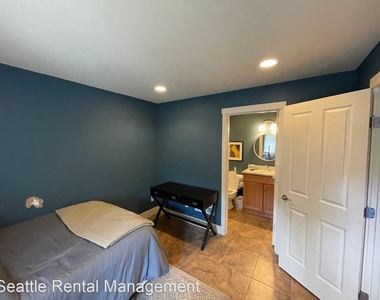 5931 Delridge Way Sw - Photo Thumbnail 5