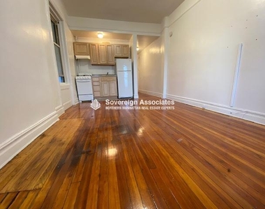 936 West End Avenue - Photo Thumbnail 2