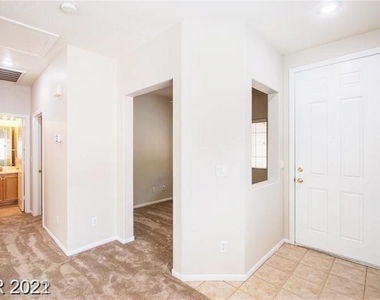 10616 Calico Pines Avenue - Photo Thumbnail 13