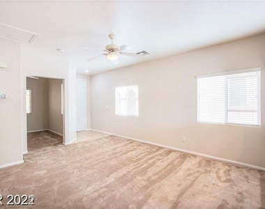 10616 Calico Pines Avenue - Photo Thumbnail 4