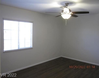 1438 Blazing Sand Street - Photo Thumbnail 19