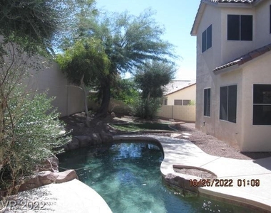 1438 Blazing Sand Street - Photo Thumbnail 8