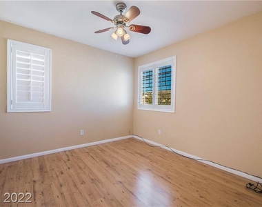 2921 Bayliner Avenue - Photo Thumbnail 25