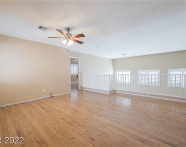 2921 Bayliner Avenue - Photo Thumbnail 15