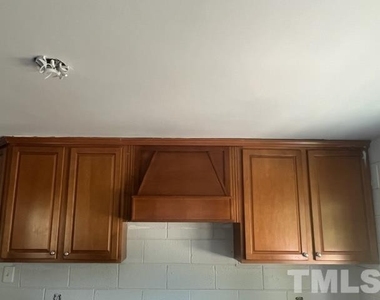 7420 Rouse Road - Photo Thumbnail 10