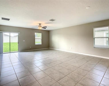 5463 Grays Harbor Court - Photo Thumbnail 17