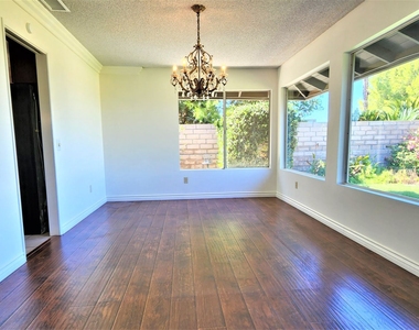 16376 Rancho Escondido Dr. - Photo Thumbnail 5