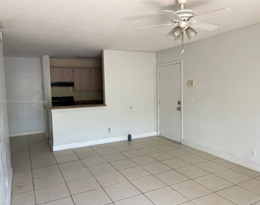 10717 Cleary Blvd Apt 107 - Photo Thumbnail 7