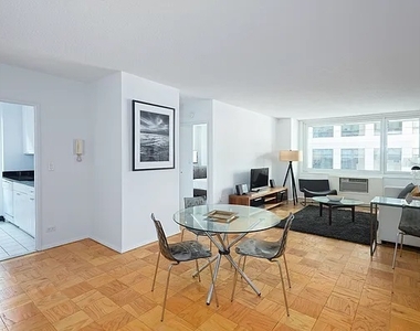 230 West 55th Street - Photo Thumbnail 0