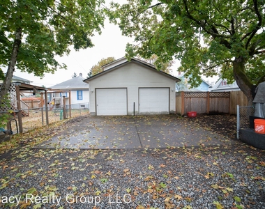 6835, 6839 Se Woodstock Blvd. - Photo Thumbnail 22