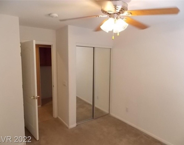 7270 Diamond Canyon Lane - Photo Thumbnail 10