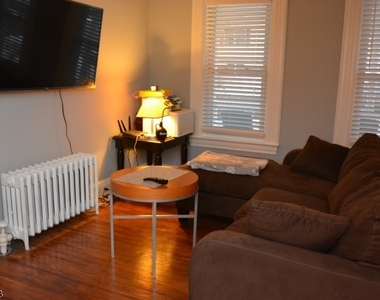 153 W Chrystal St - Photo Thumbnail 2