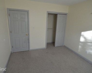 17 Winter St Apt 1 - Photo Thumbnail 1