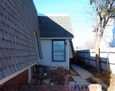 3205 Castlerock Rd. - Photo Thumbnail 43