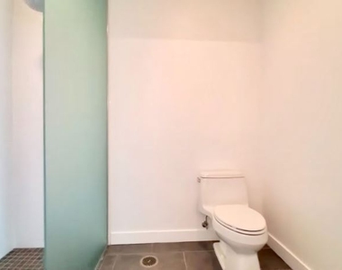 225 W Hubbard St 1702 - Photo Thumbnail 23