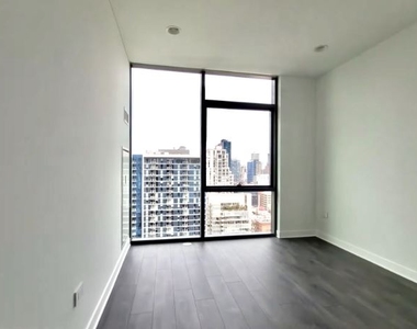 225 W Hubbard St 1702 - Photo Thumbnail 17