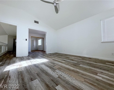 9821 Cactus View Avenue - Photo Thumbnail 30