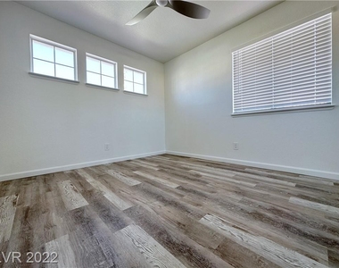 9821 Cactus View Avenue - Photo Thumbnail 27