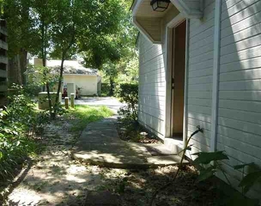 1465 Live Oak Dr - Photo Thumbnail 21