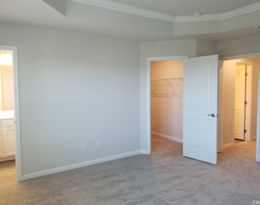 8602 Red Canyon Way - Photo Thumbnail 15