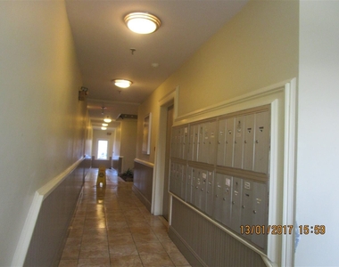 200 Christopher Columbus Dr - Photo Thumbnail 5