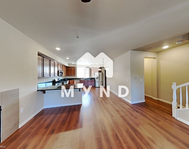 2490 Eastshore Pl Apt 103 - Photo Thumbnail 1