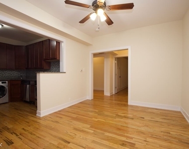 3519 N. Racine, Unit 3e - Photo Thumbnail 8