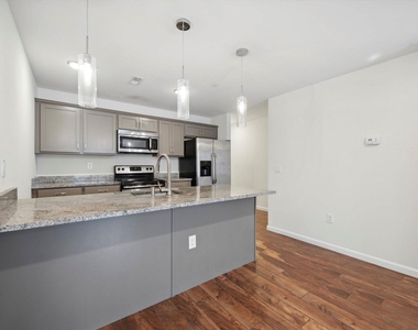 4617 Sansom St Unit 1 - Photo Thumbnail 19