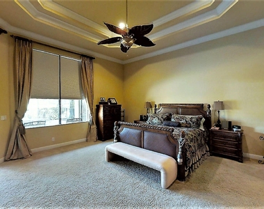 8871 Club Estates Way - Photo Thumbnail 19