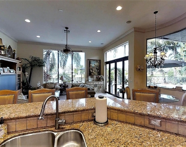 8871 Club Estates Way - Photo Thumbnail 13