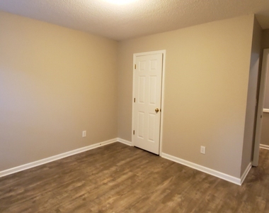 2436 Elkhorn Terrace - Photo Thumbnail 4