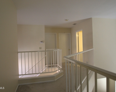 7710 W Marco Polo Road - Photo Thumbnail 14